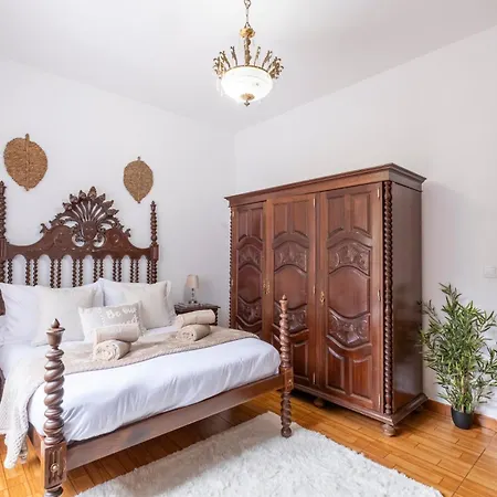 Apartment By Galmi